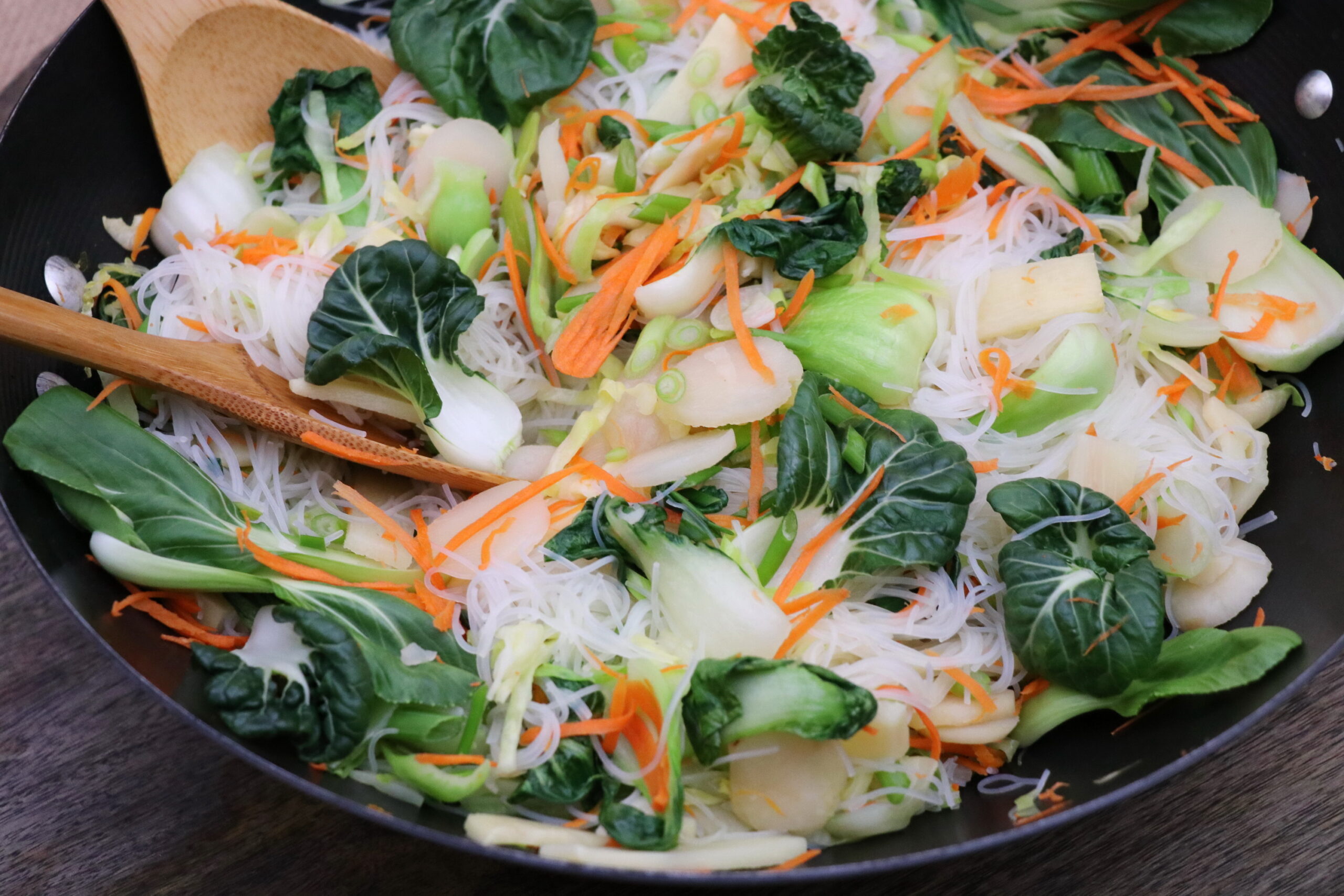 AsianRiceNoodleStirFry-BaconFatte.com