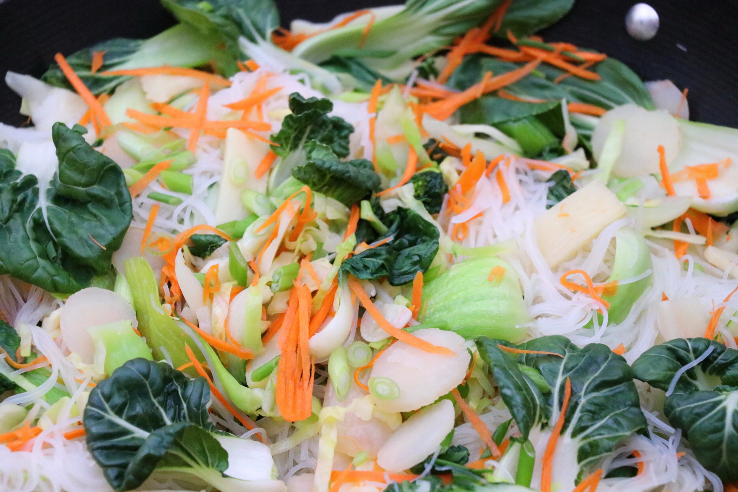 AsianRiceNoodleStirFry-BaconFatte.com