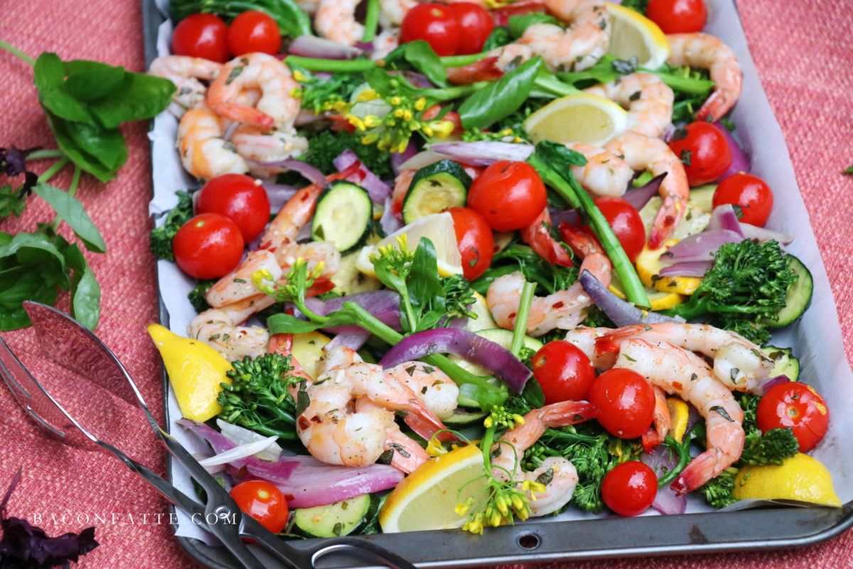 Sheet Pan Shrimp and Roasted Vegetables recipe from BaconFatte.com