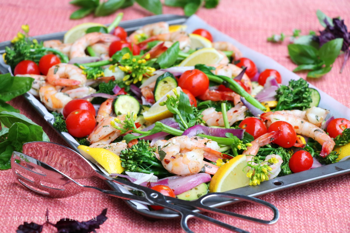 Sheet Pan Shrimp and Roasted Vegetables recipe from BaconFatte.com