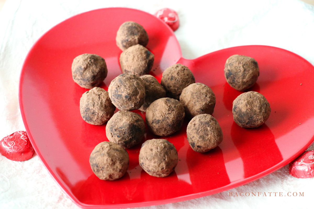 Mocha Rum Balls recipe from BaconFatte.com