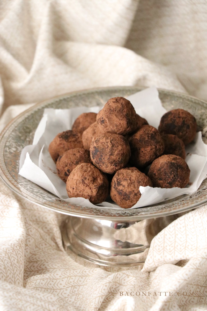 Mocha Rum Balls recipe from BaconFatte.com