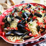 Linguine con le Vongole – Linguine with Clams recipe from BaconFatte.com