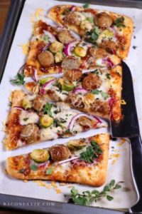 Easy Turkey Meatball Pizza with Fig and Fromage – BaconFatte.com