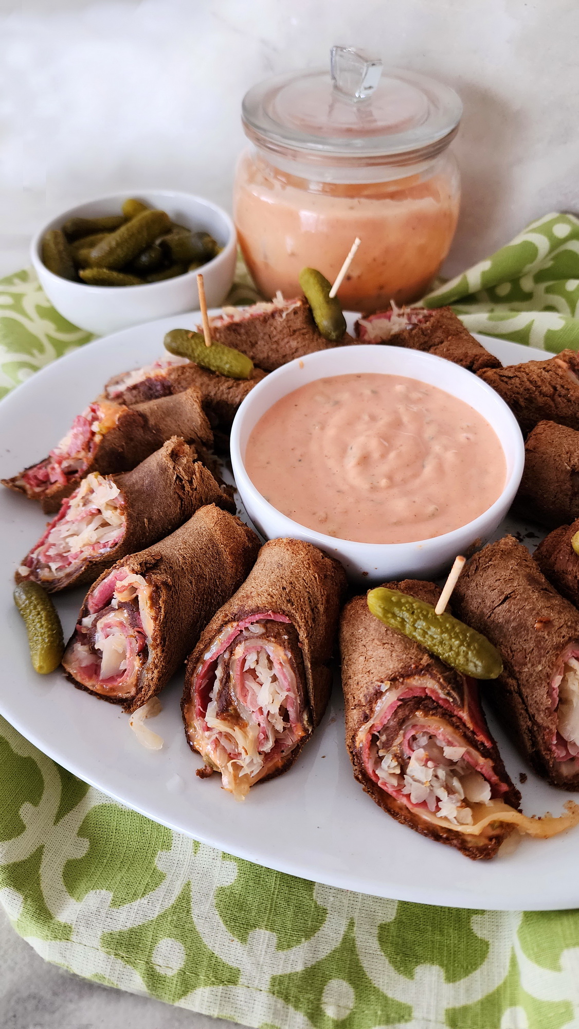 BakedReubenRolls-BaconFatte.com